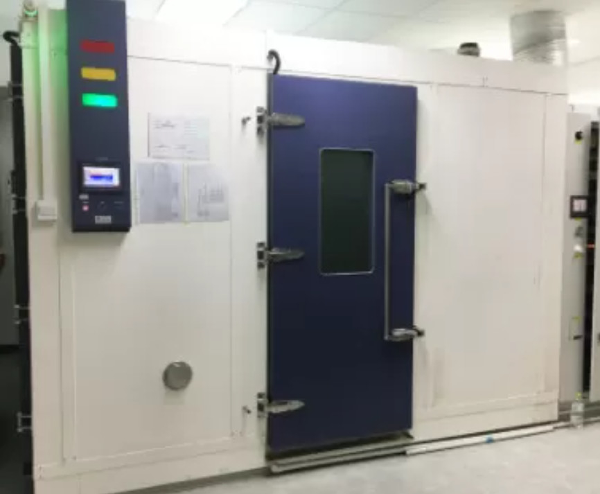 Salt Spray Corrosion Test Machine , PVC Sheet Salt Spray Corrosion Cabinet